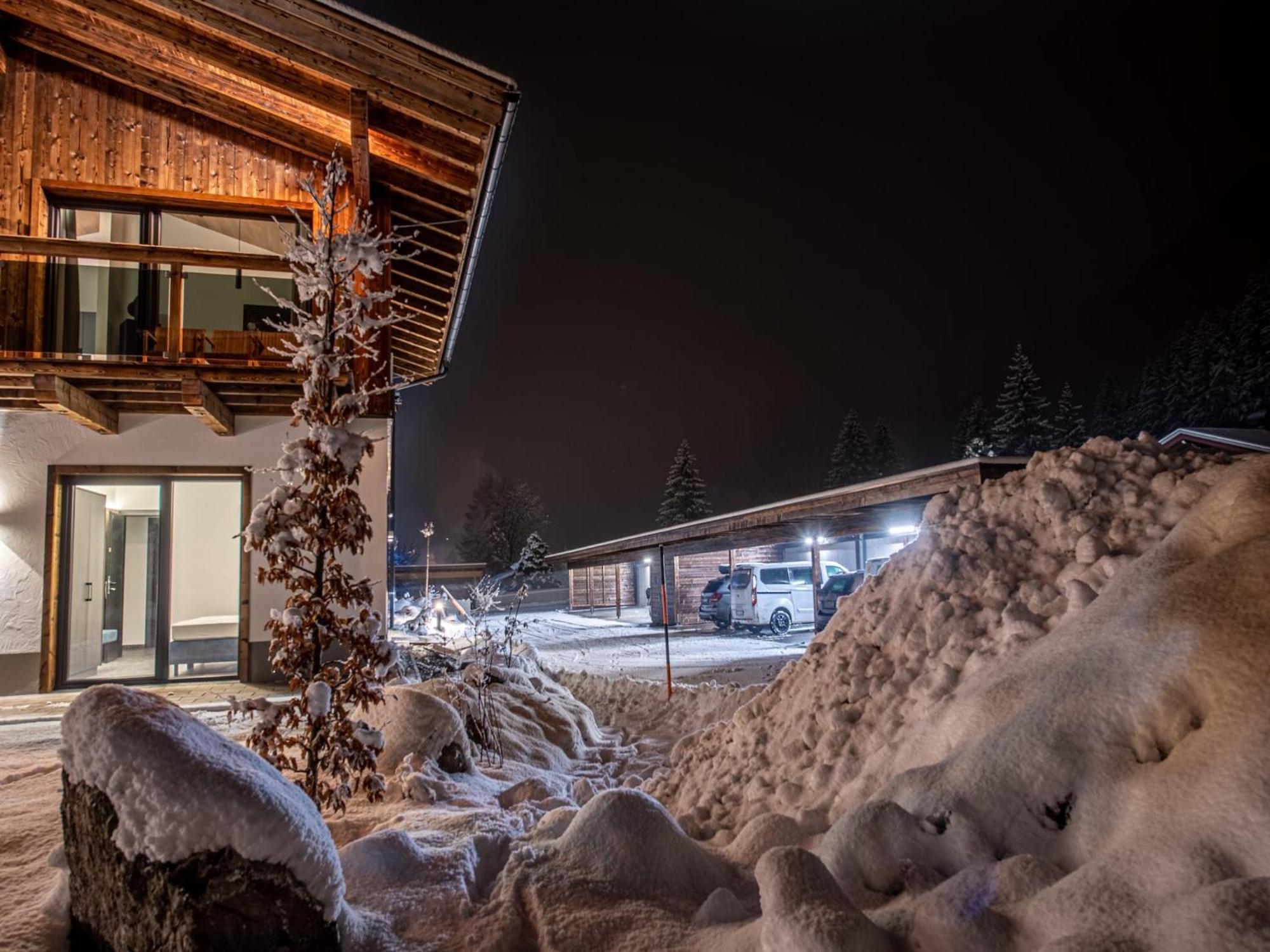 The Village Chalet Stone House Wald im Pinzgau Buitenkant foto