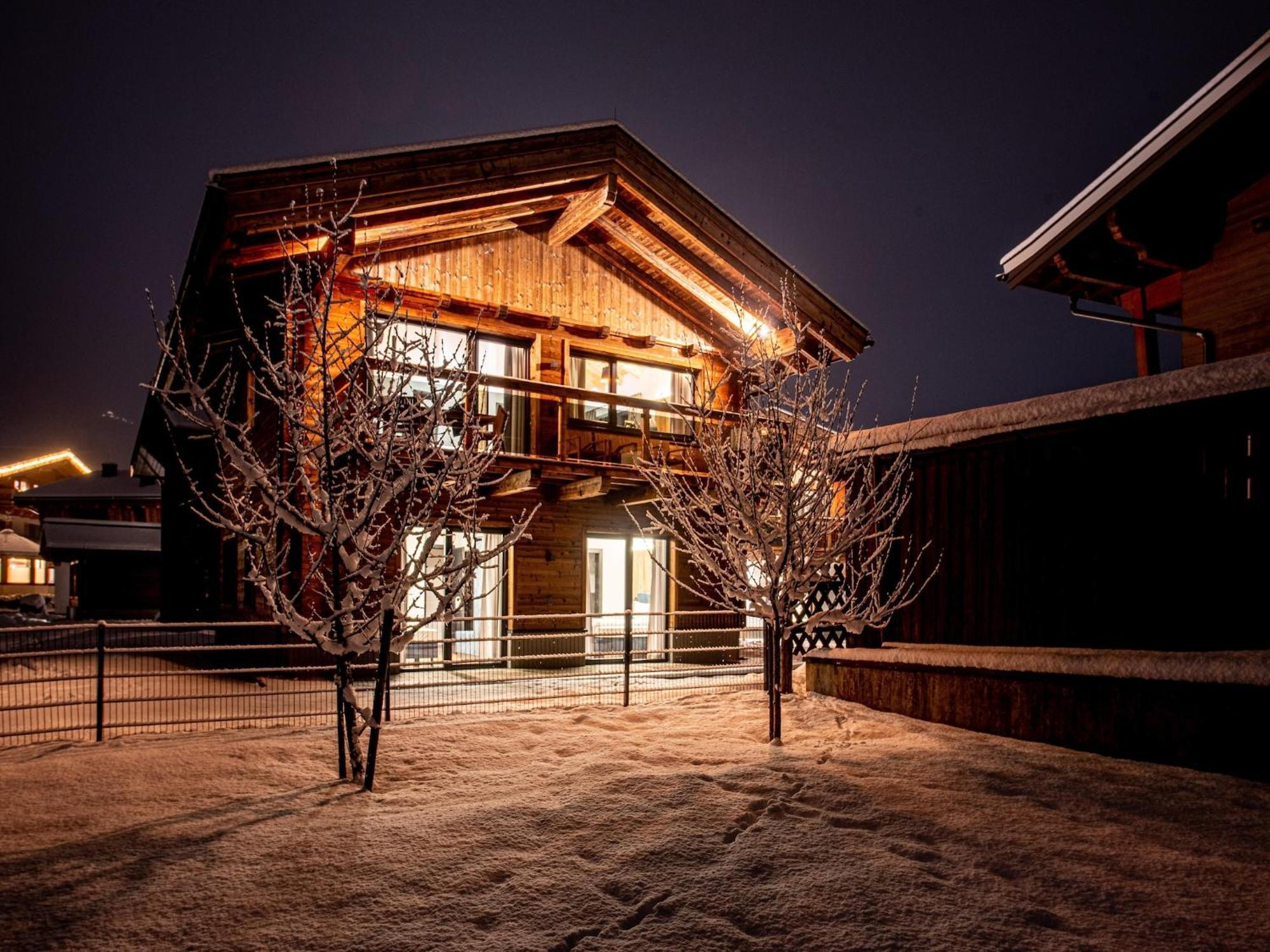 The Village Chalet Stone House Wald im Pinzgau Buitenkant foto