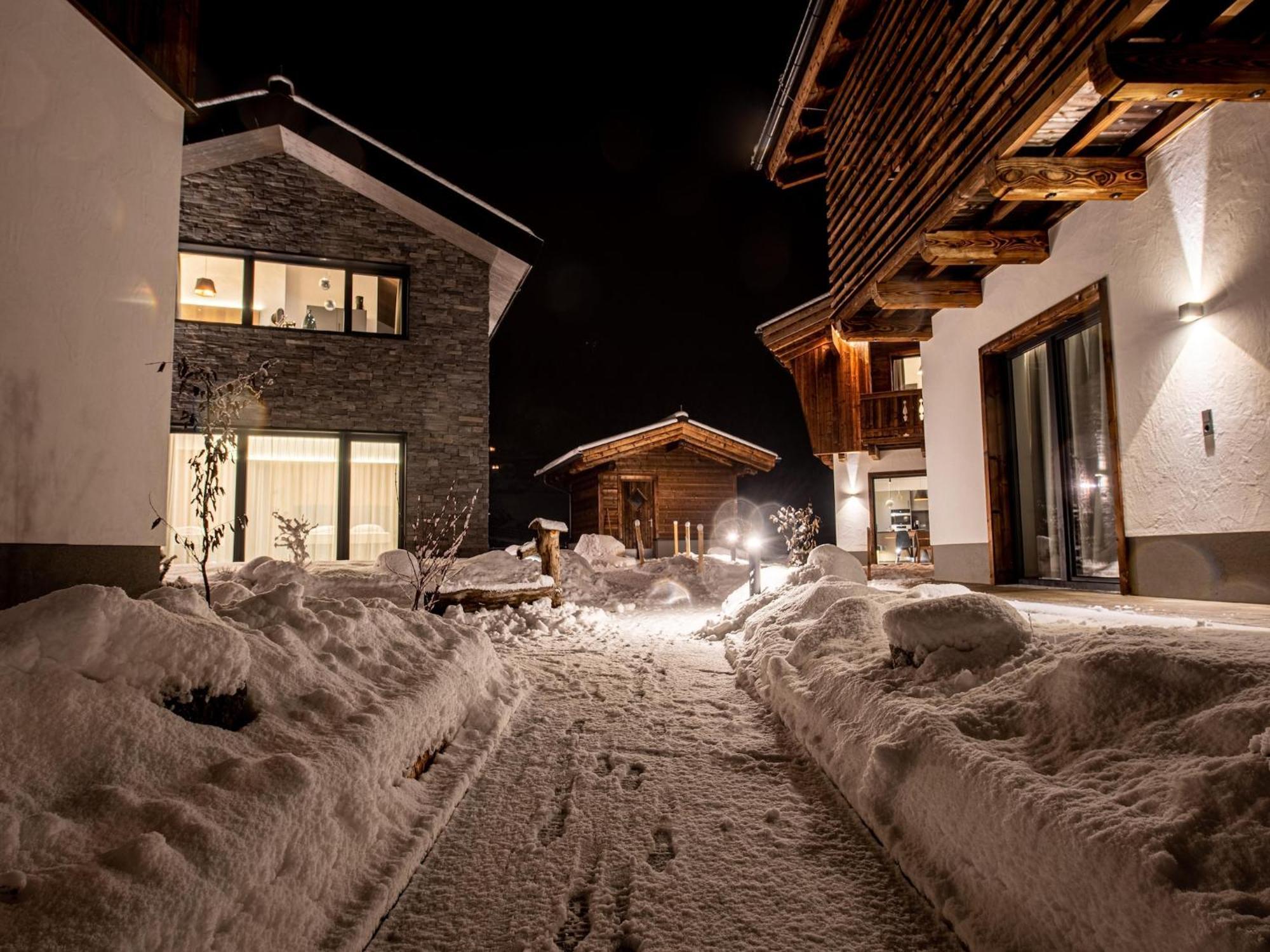 The Village Chalet Stone House Wald im Pinzgau Buitenkant foto